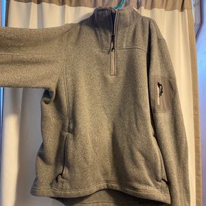 L.L. Bean 1/4 zip pull over